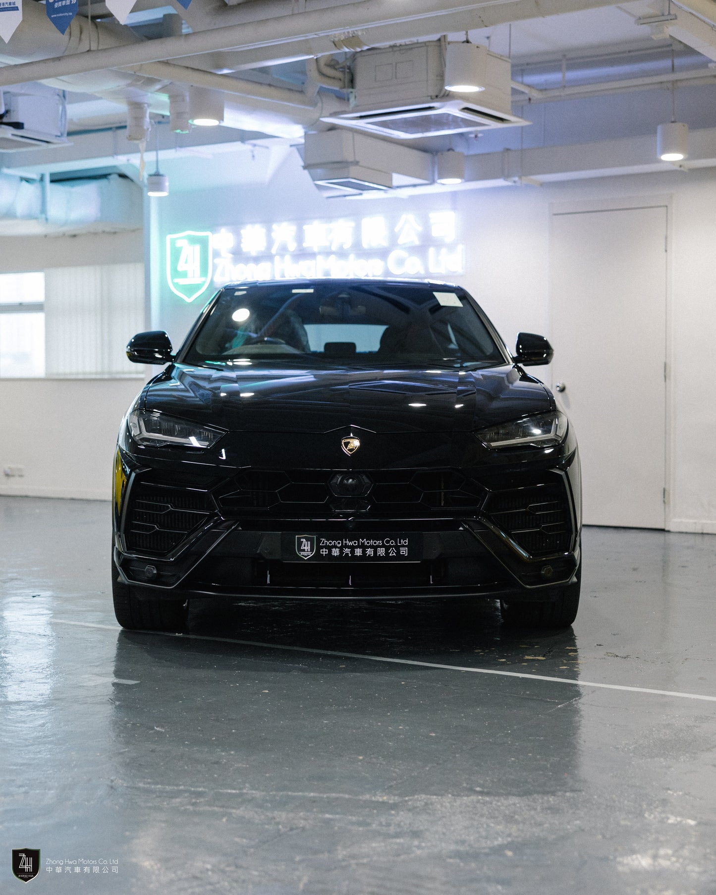 2019 Lamborghini URUS