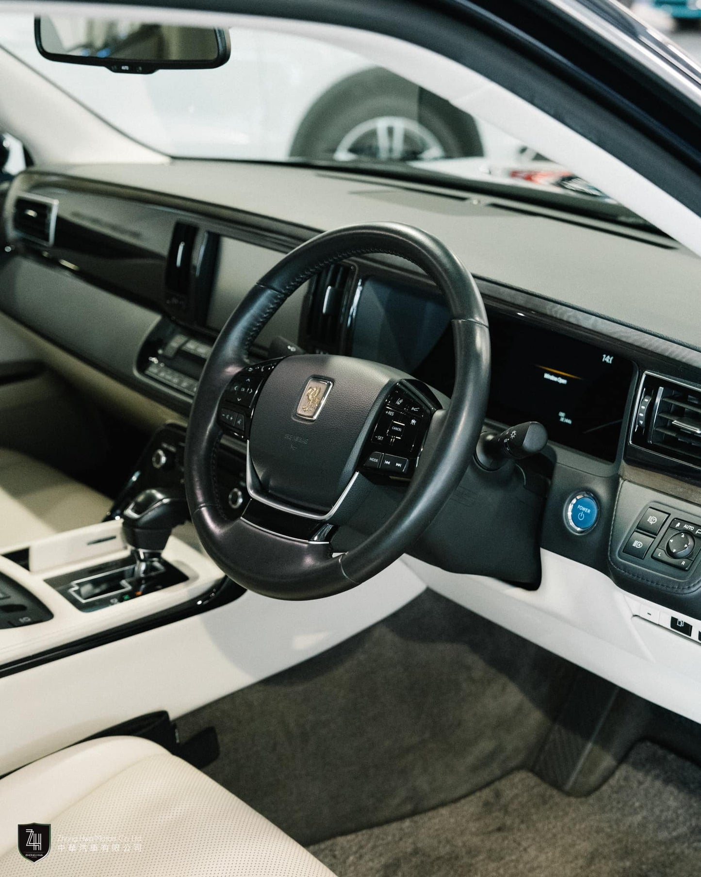 2018 Toyota Century