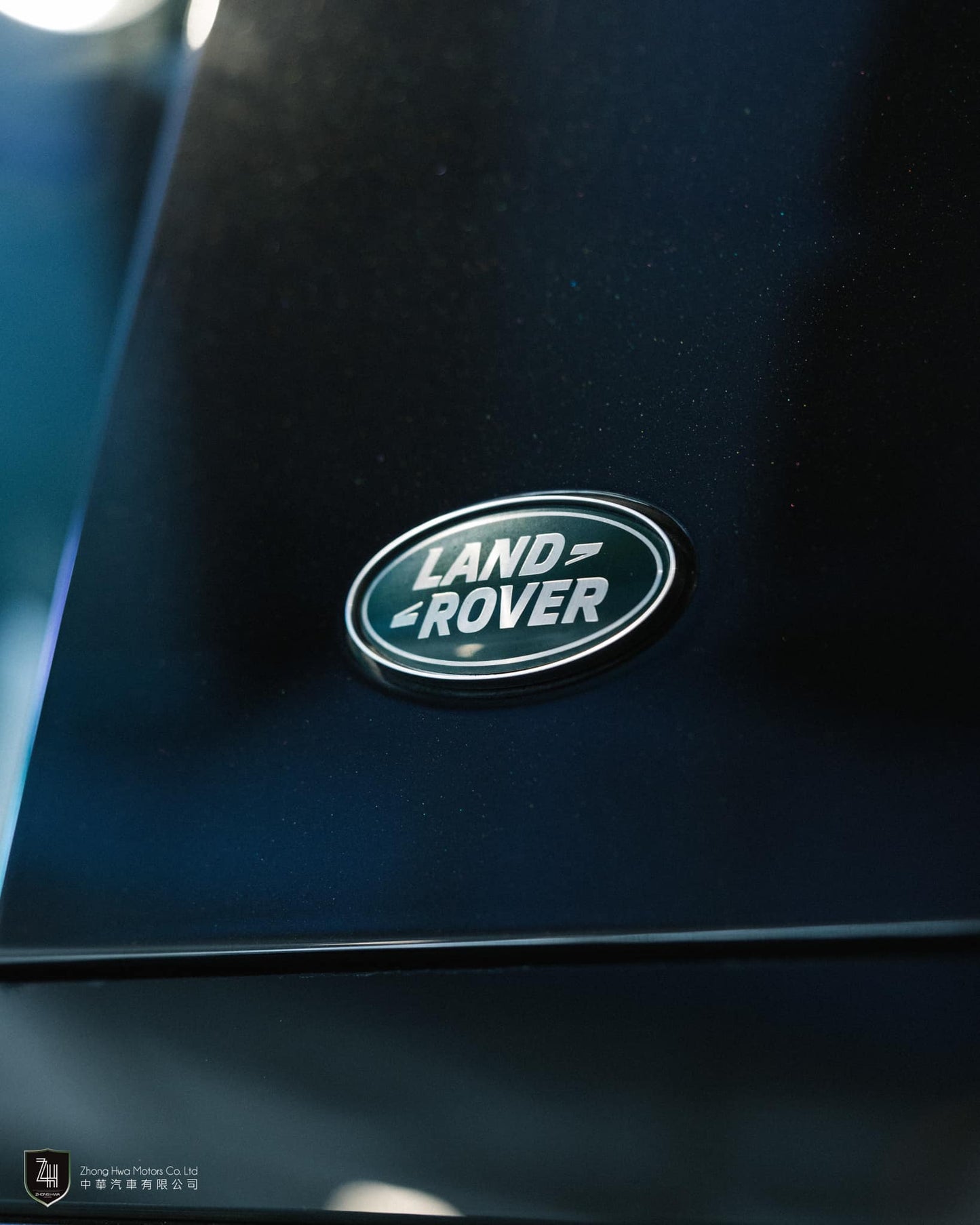 2023 Land Rover Defender 130 8Seats