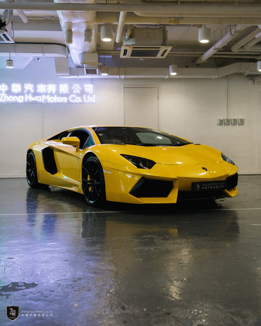 2012 Lamborghini Aventador LP700-4