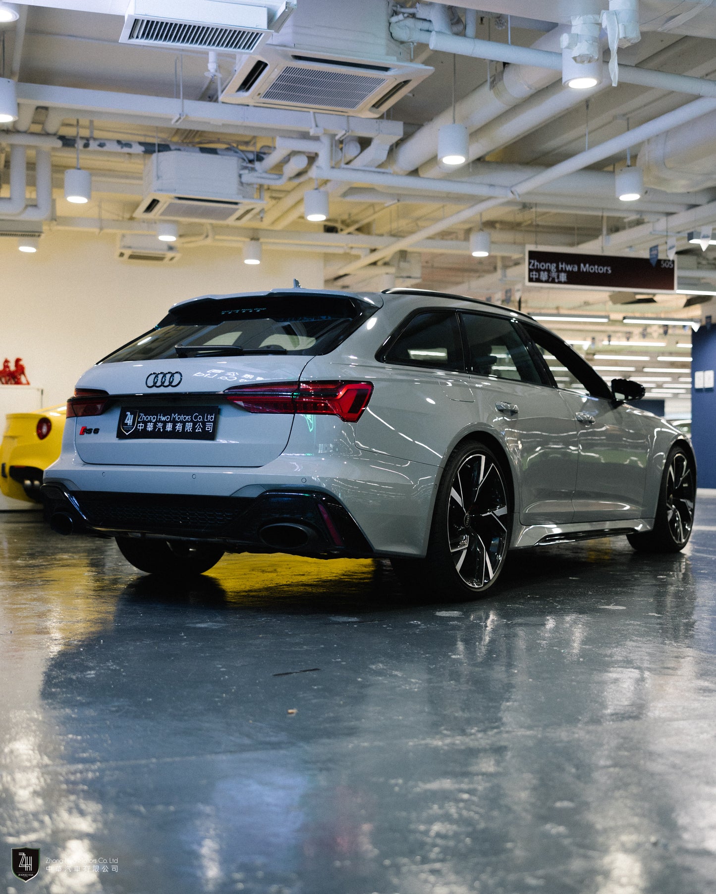 2022 Audi RS6 Avant