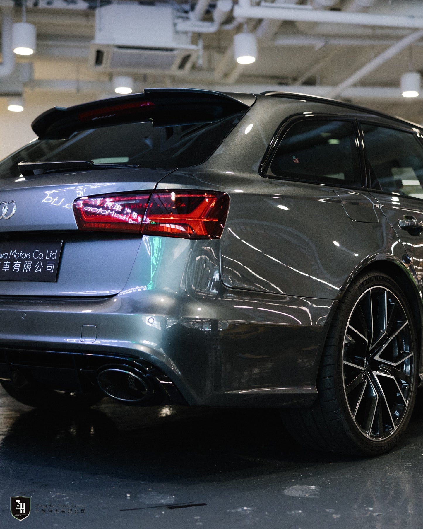 2017 Audi RS6 AVANT Performance