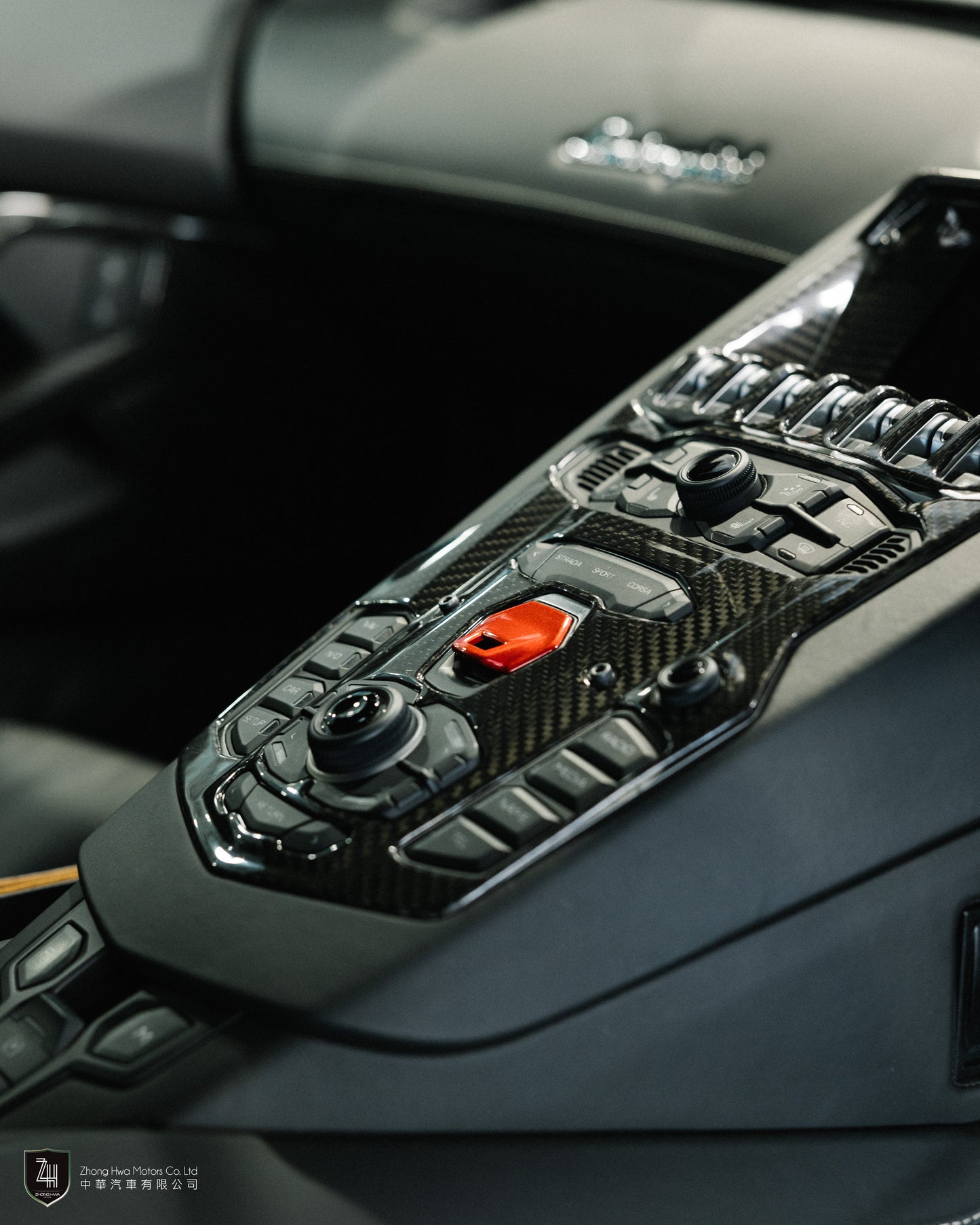 2012 Lamborghini Aventador LP700-4