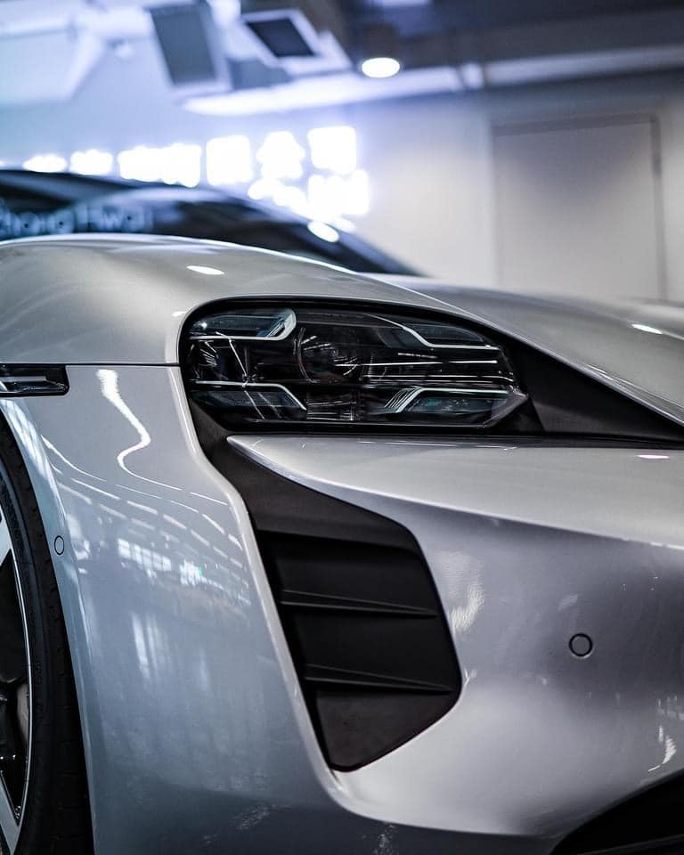 2020 Porsche Taycan Turbo S