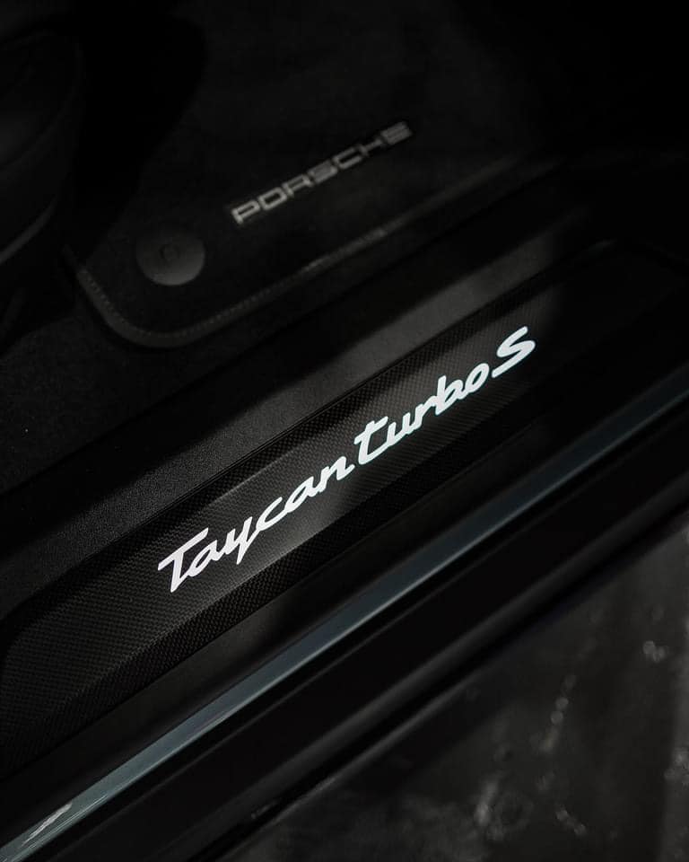 2020 Porsche Taycan Turbo S