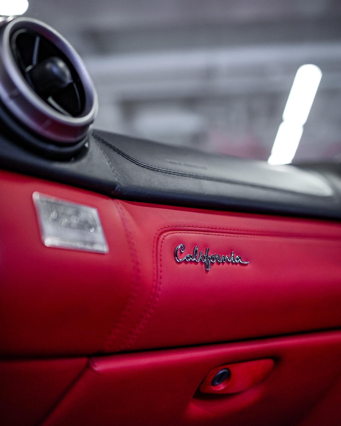 2011 Ferrari California