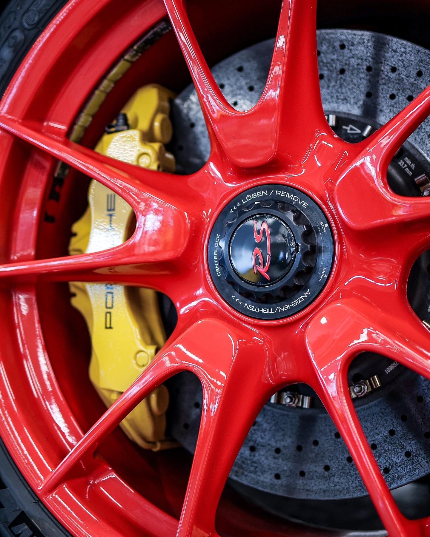 2010 Porsche 911 GT3 RS 3.8 - 997.2