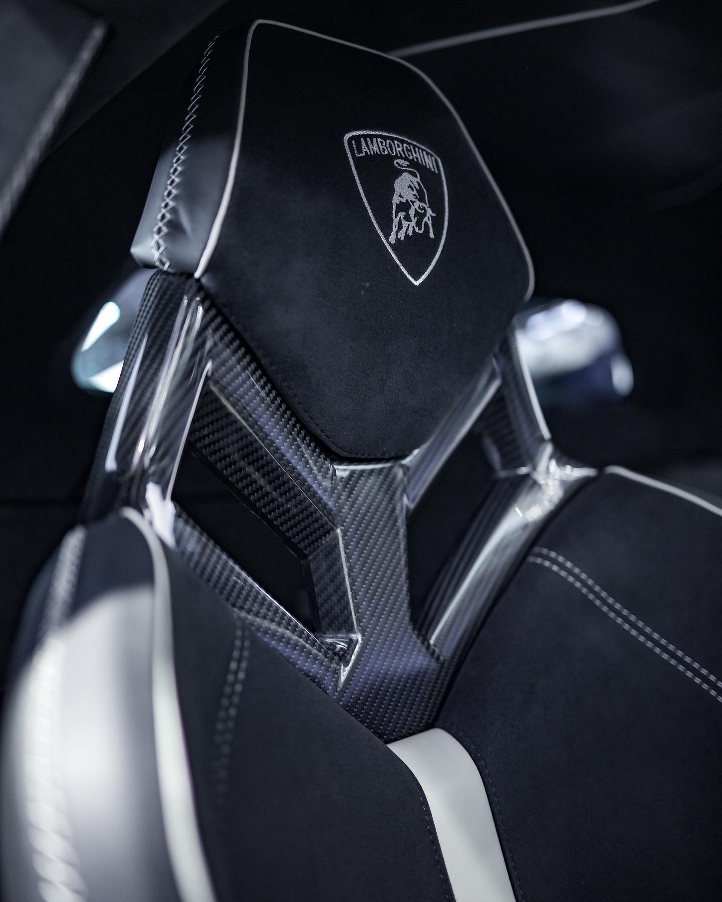 2019 Lamborghini Aventador SVJ