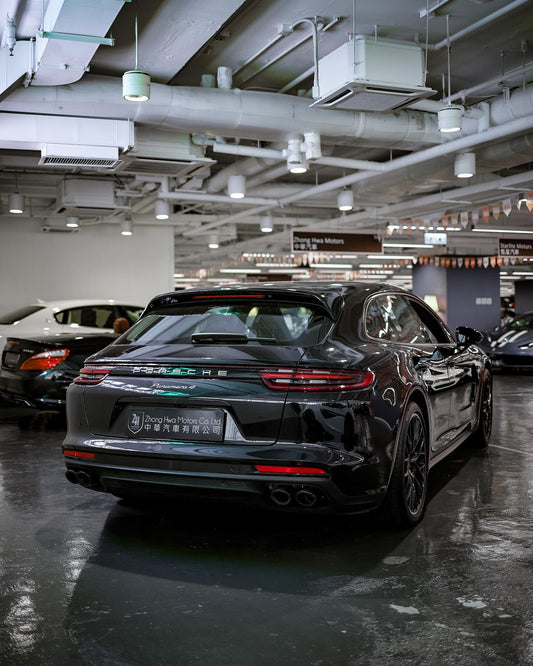 2017 Porsche Panamera 4