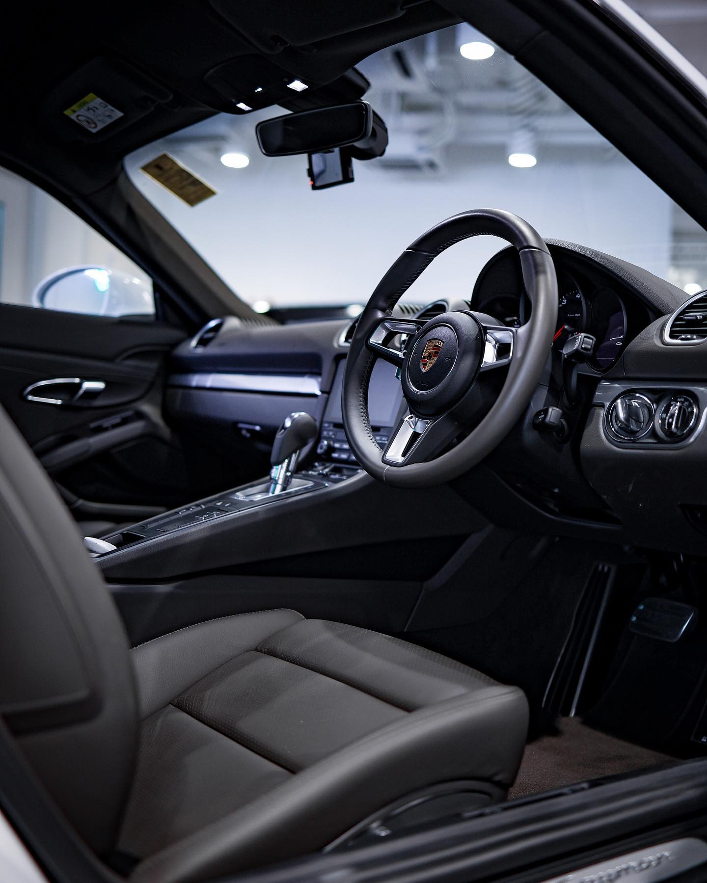 2017 Porsche 718 Cayman Coupe 2.0