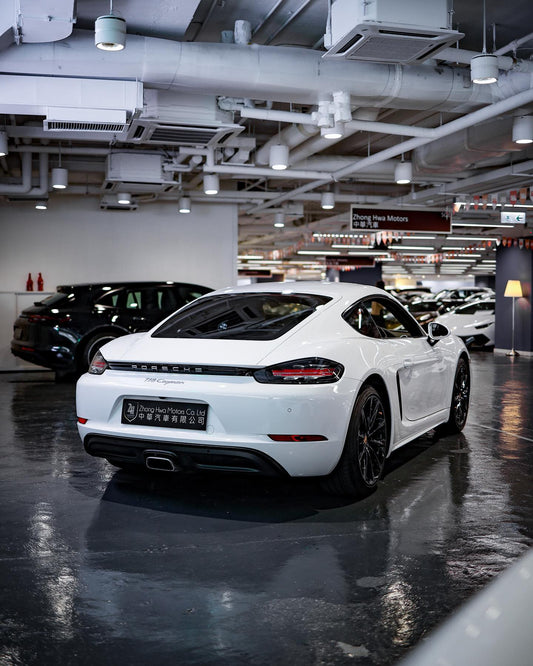 2017 Porsche 718 Cayman Coupe 2.0