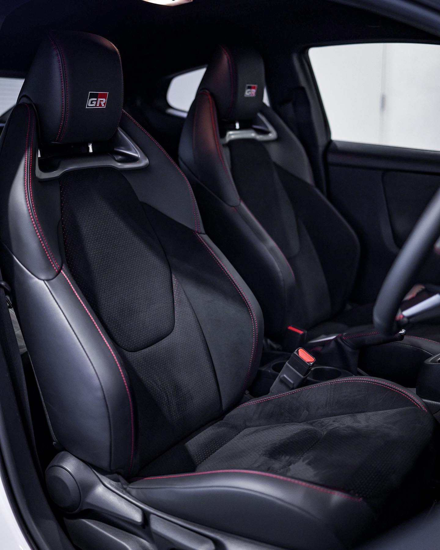 2021 TOYOTA GR YARIS "First Edition"