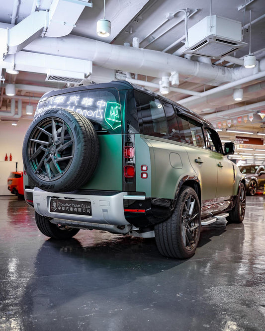 LAND ROVER DEFENDER 110 P400 SE 7 SEATS