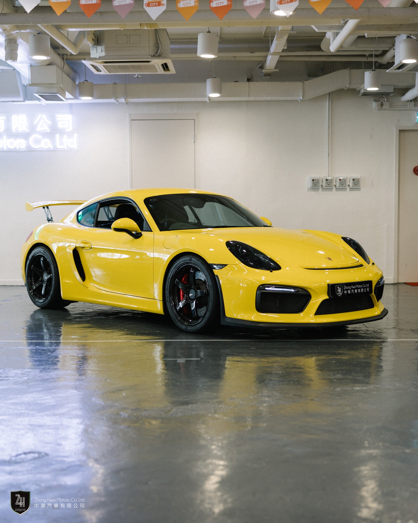 2016 Porsche 981 Cayman GT4