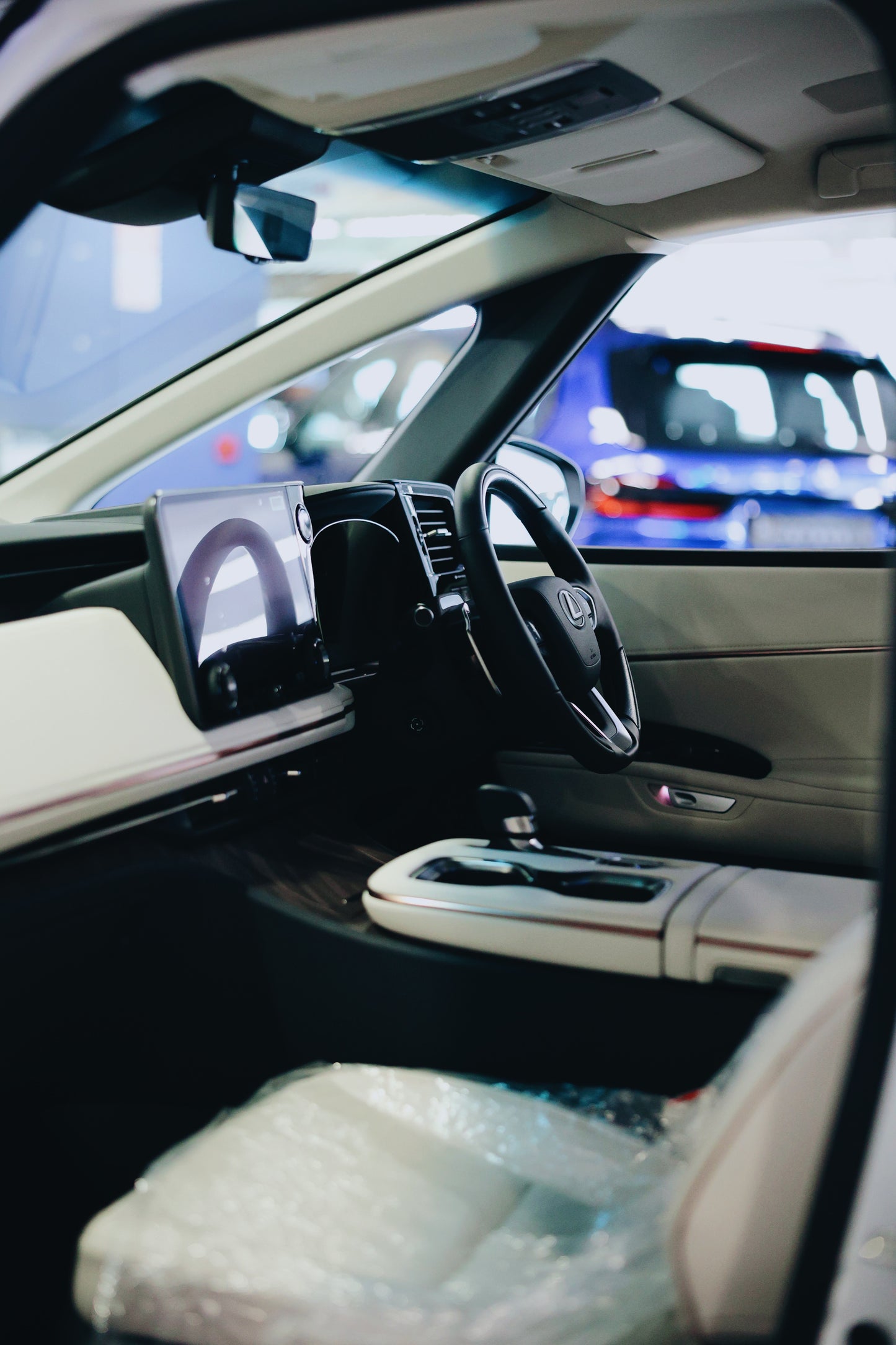 2025 Lexus LM500H HEV DIRECT 4