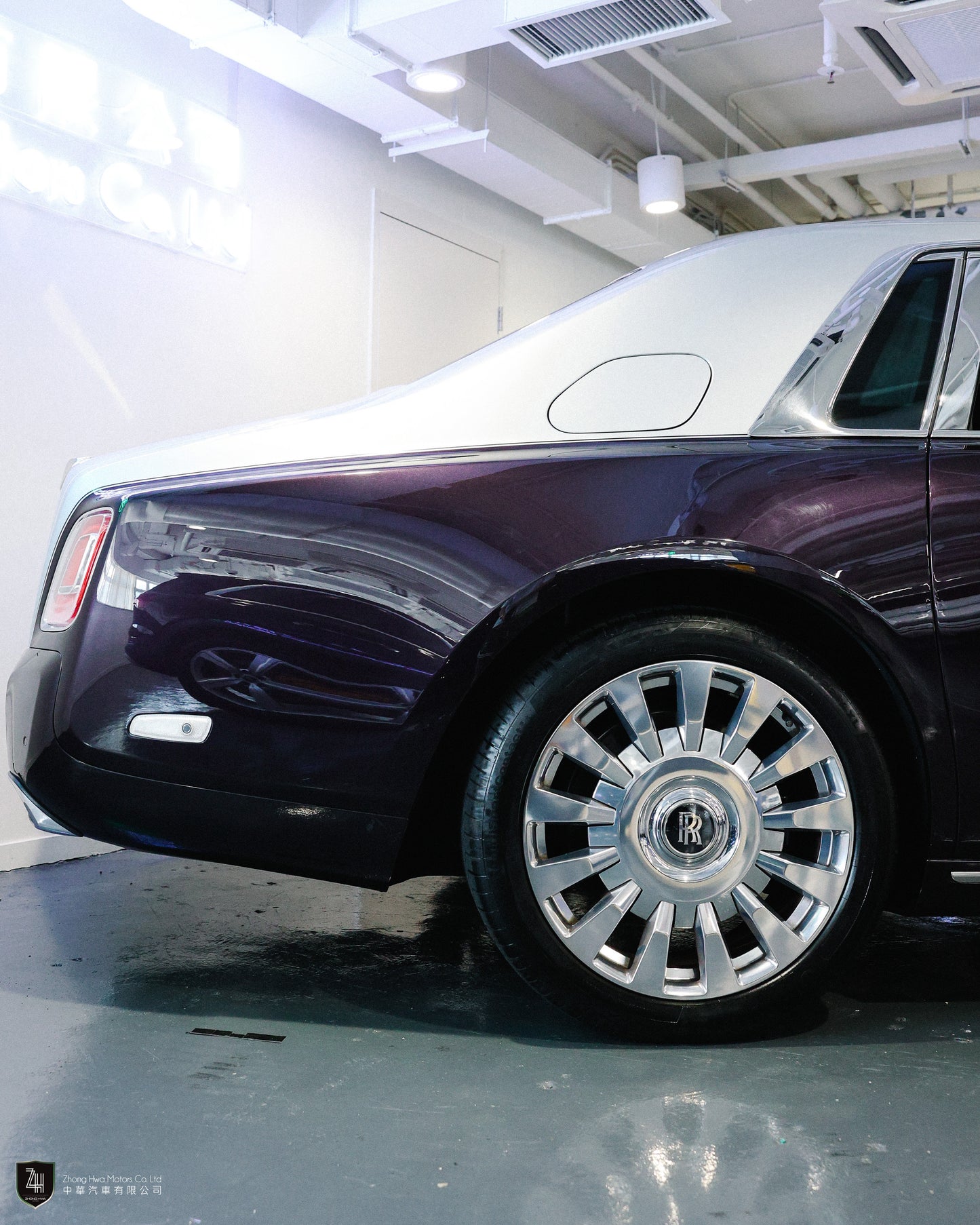 2019 Rolls Royce Phantom EWB