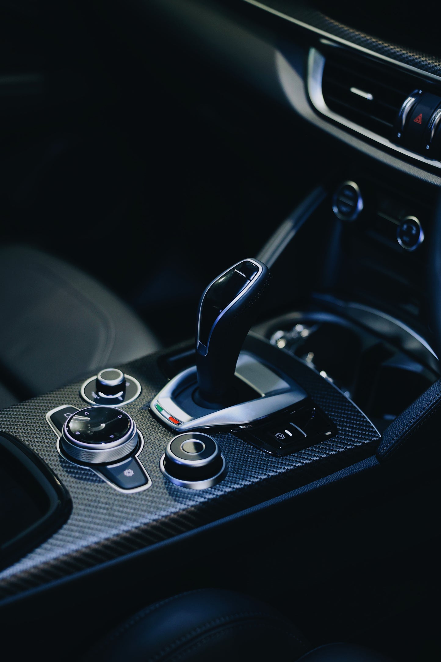 2024 Alfa Romeo Stelvio Quadrifoglio