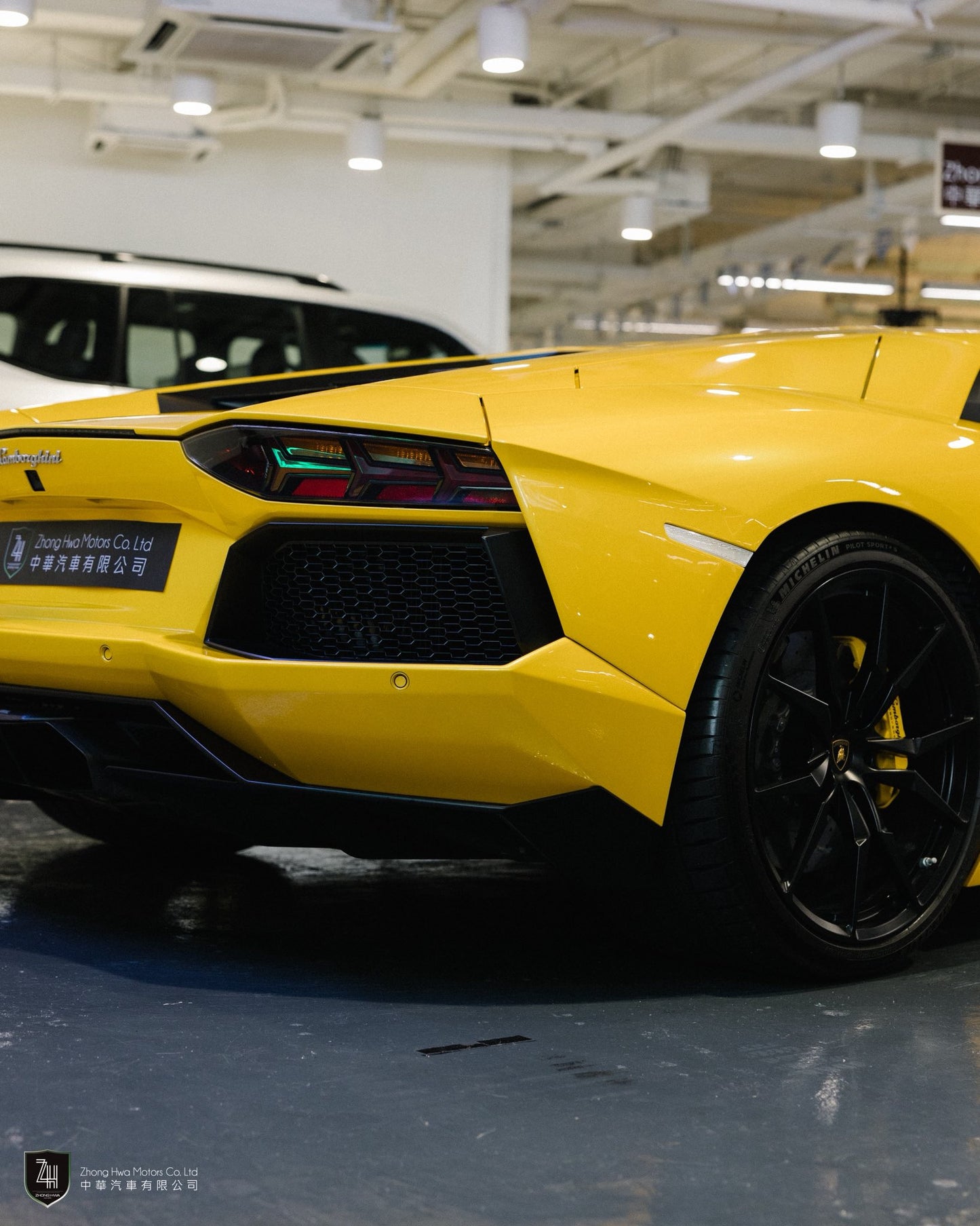 2012 Lamborghini Aventador LP700-4