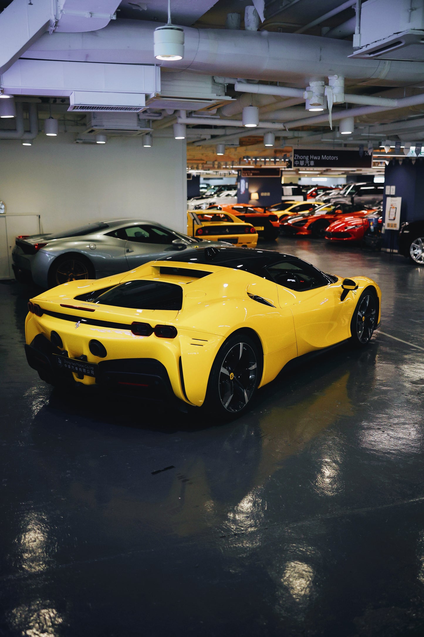 2021 Ferrari SF90 STRADALE