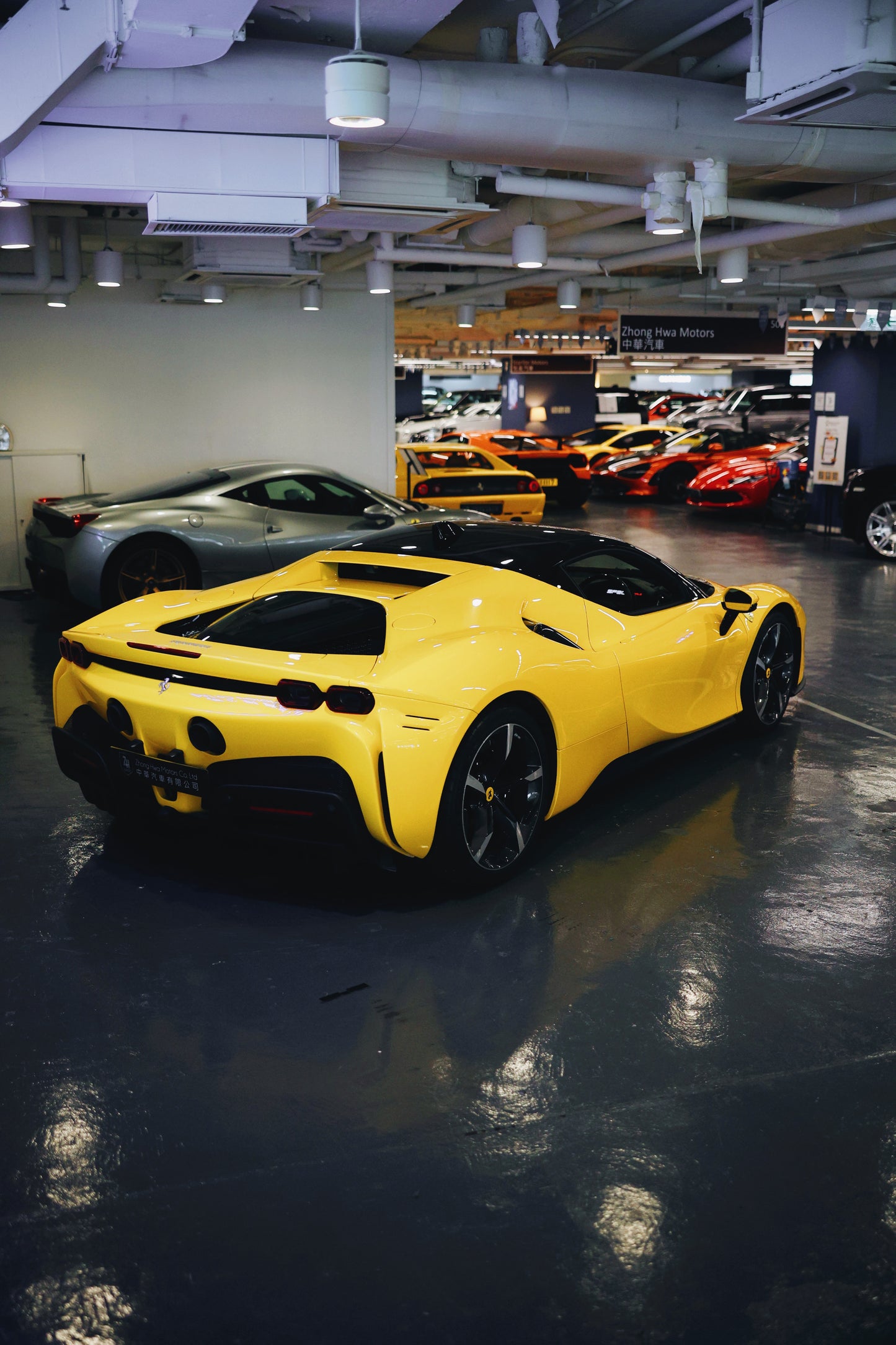 2021 Ferrari SF90 STRADALE