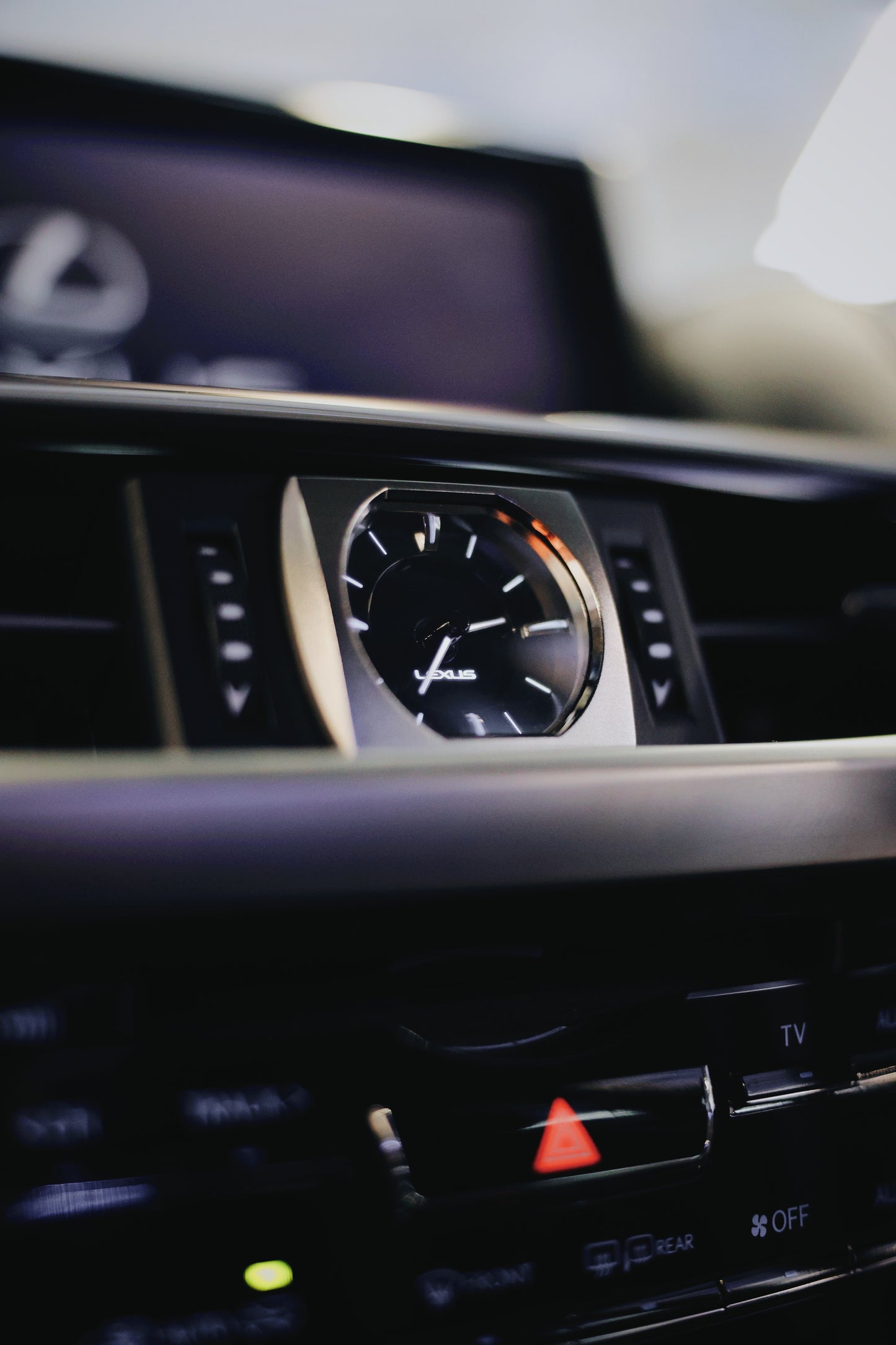 2021 LEXUS LX570 V8