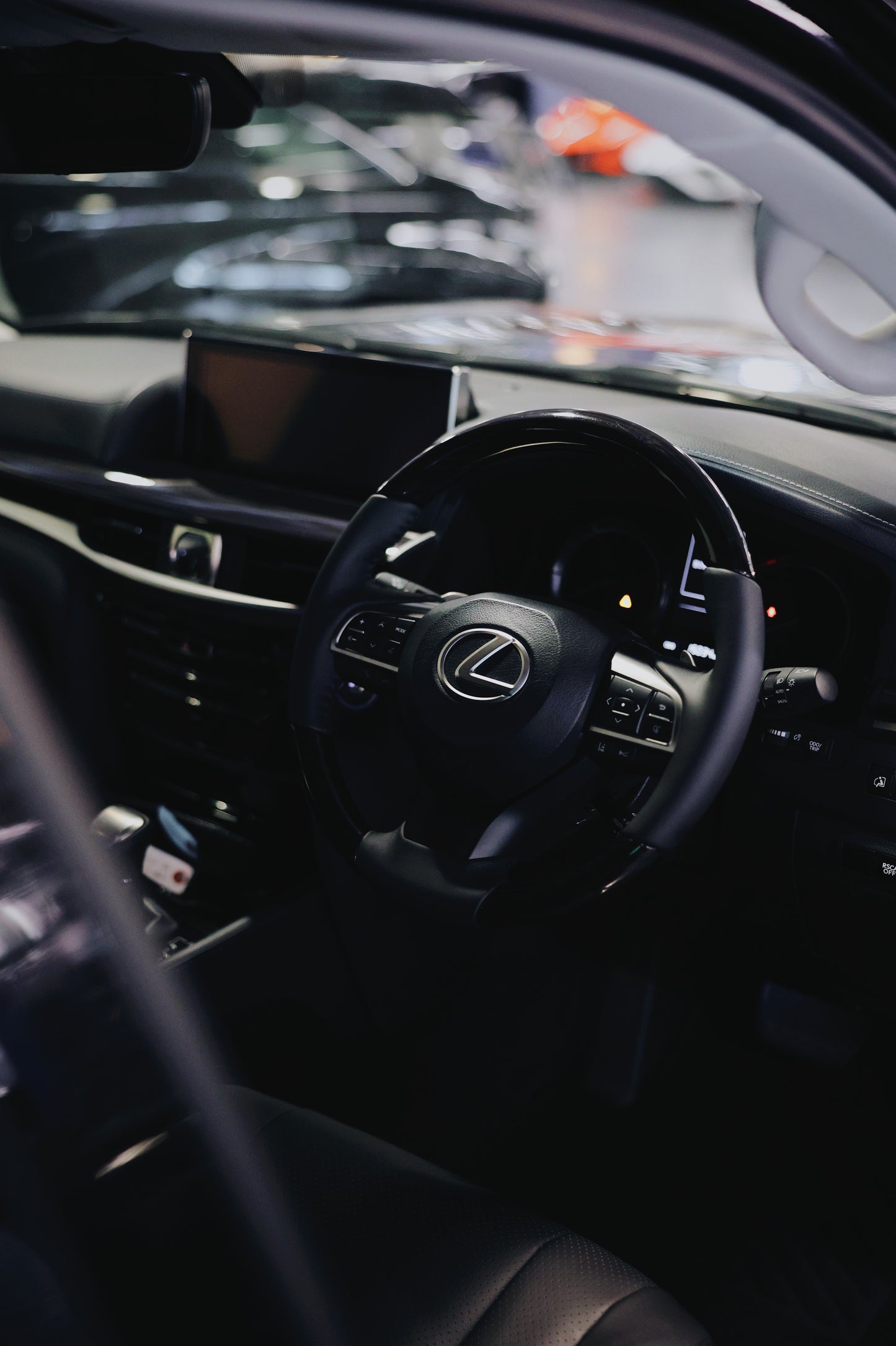 2021 LEXUS LX570 V8