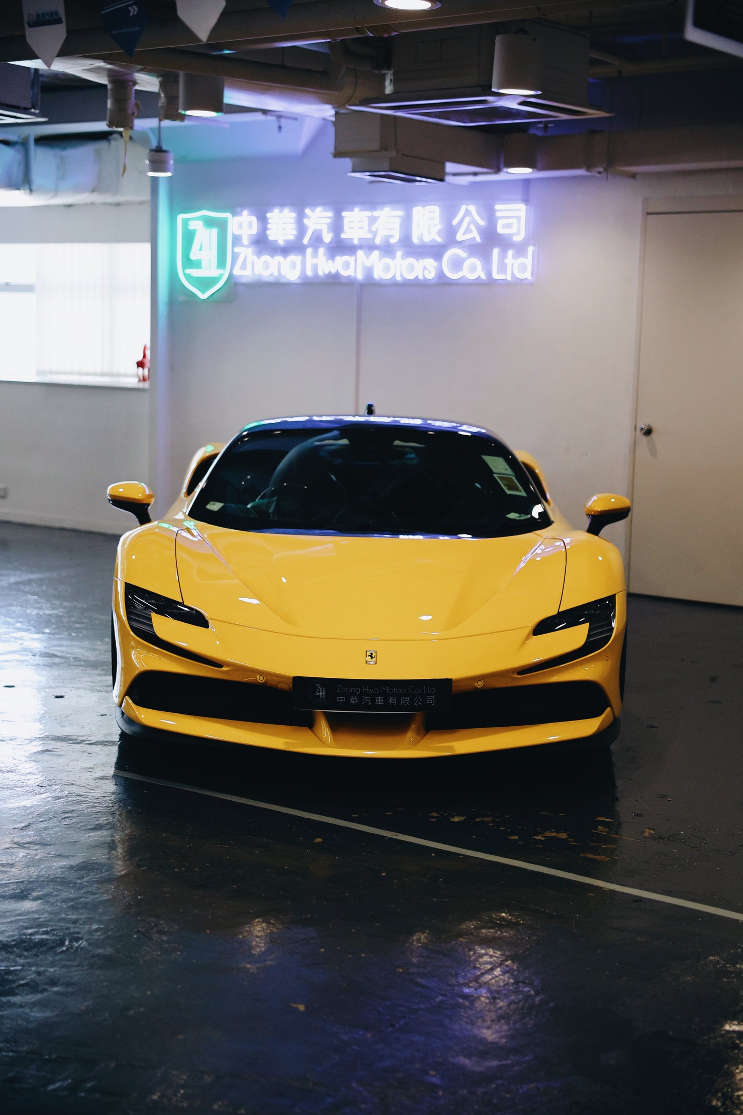 2021 Ferrari SF90 STRADALE