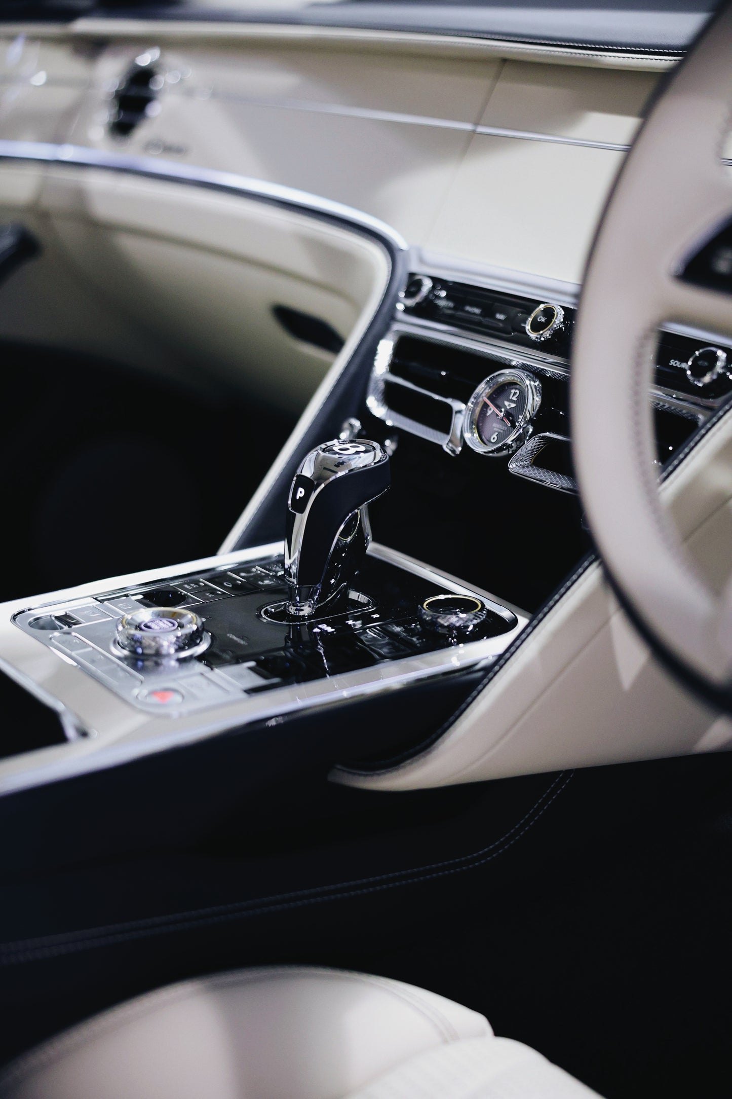 2023 Bentley Flying Spur V8S