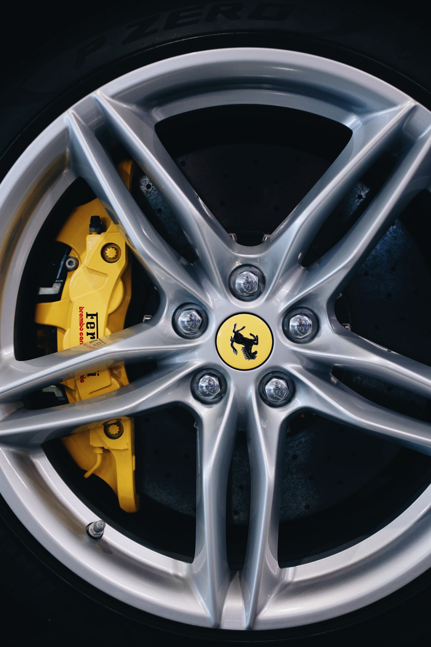 2021 Ferrari SF90 STRADALE