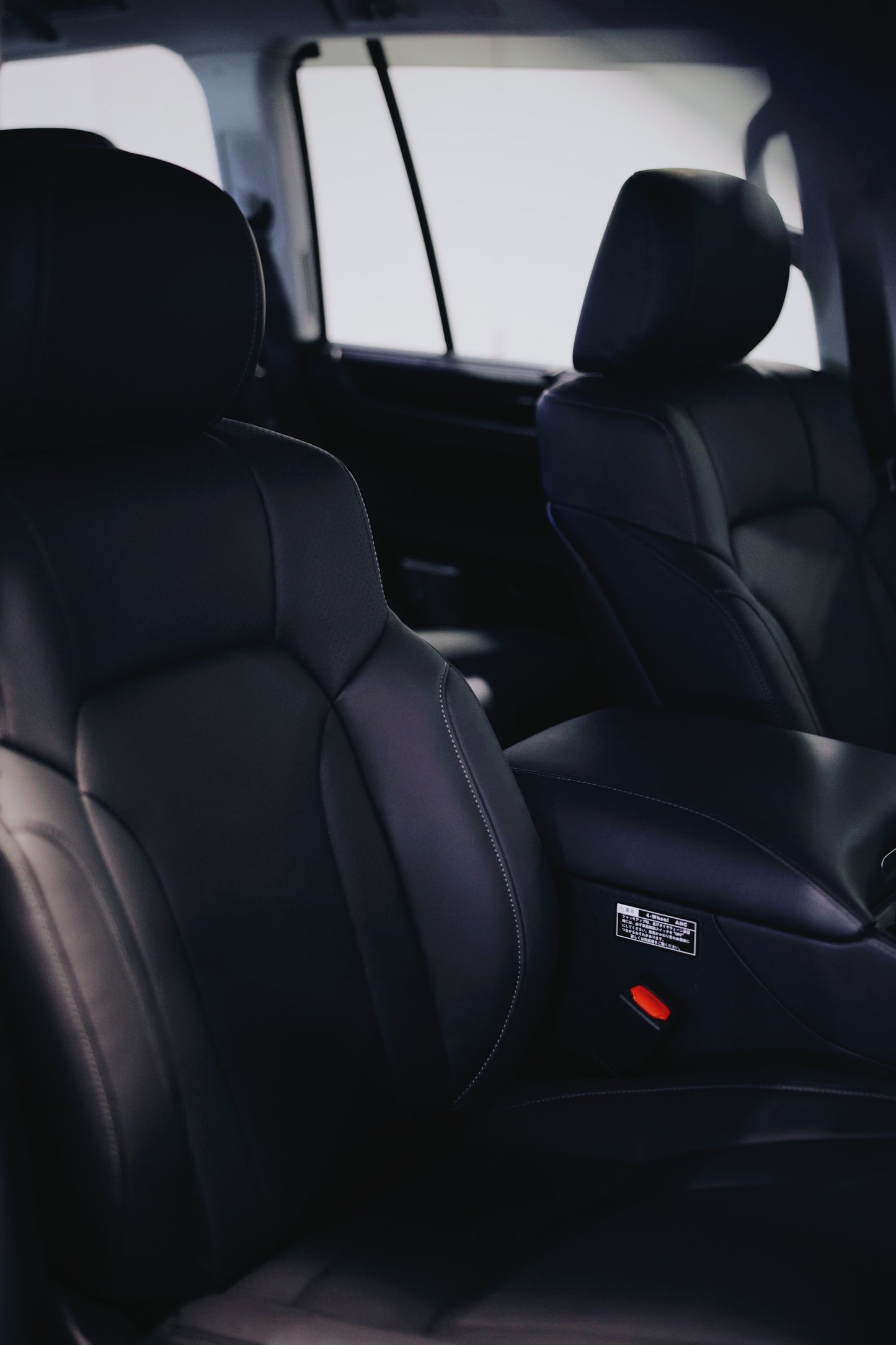 2021 LEXUS LX570 V8
