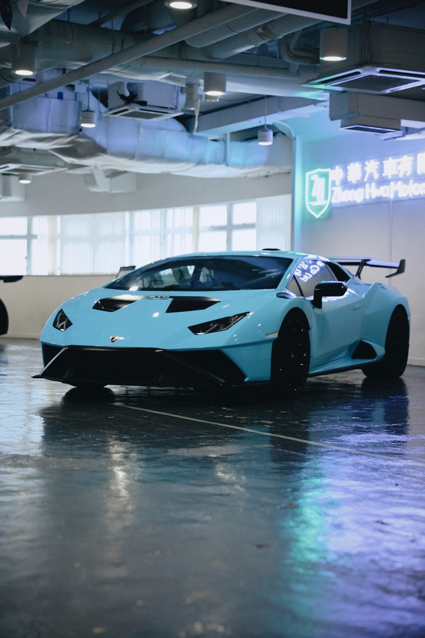 2022 Lamborghini Huracan STO