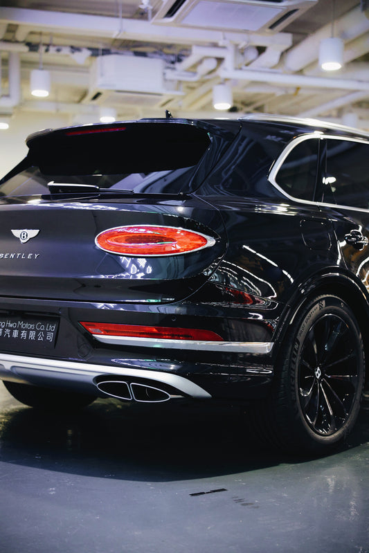 2024 Bentley Bentayga V8 EWB (Extended Wheelbase) Azure