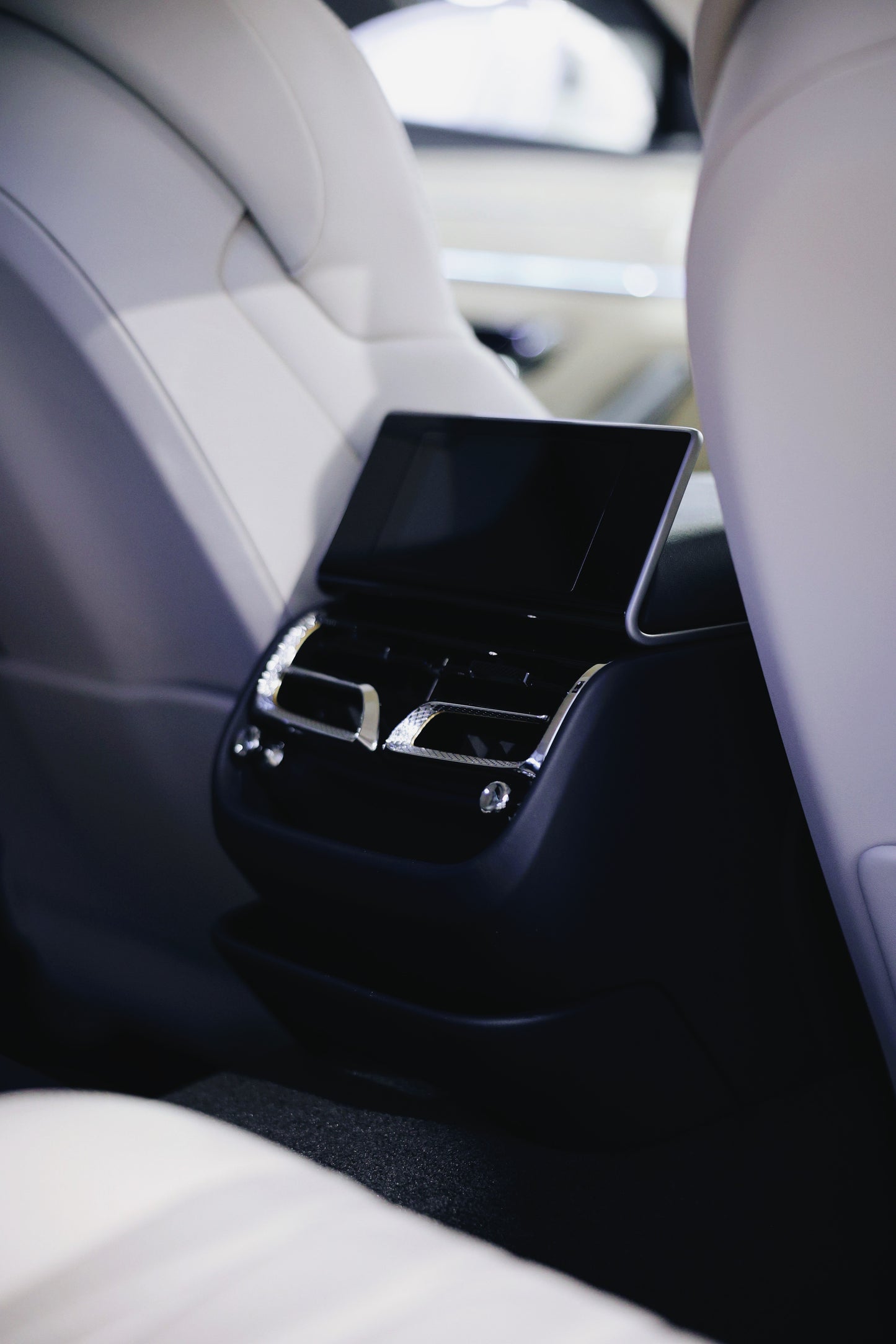 2023 Bentley Flying Spur V8S