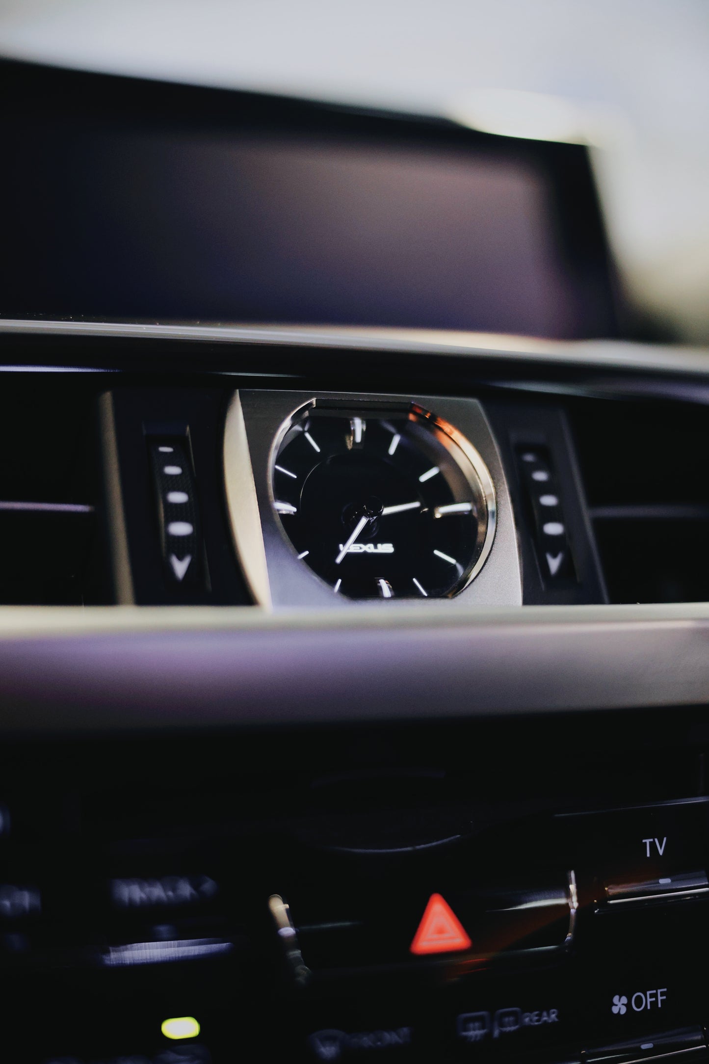 2021 LEXUS LX570 V8