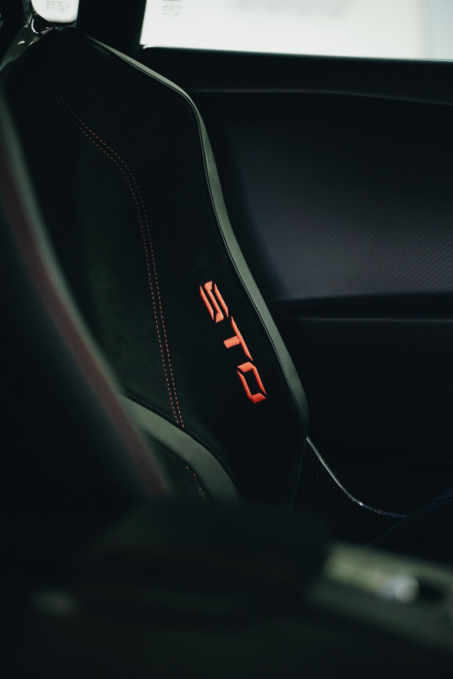 2022 Lamborghini Huracan STO