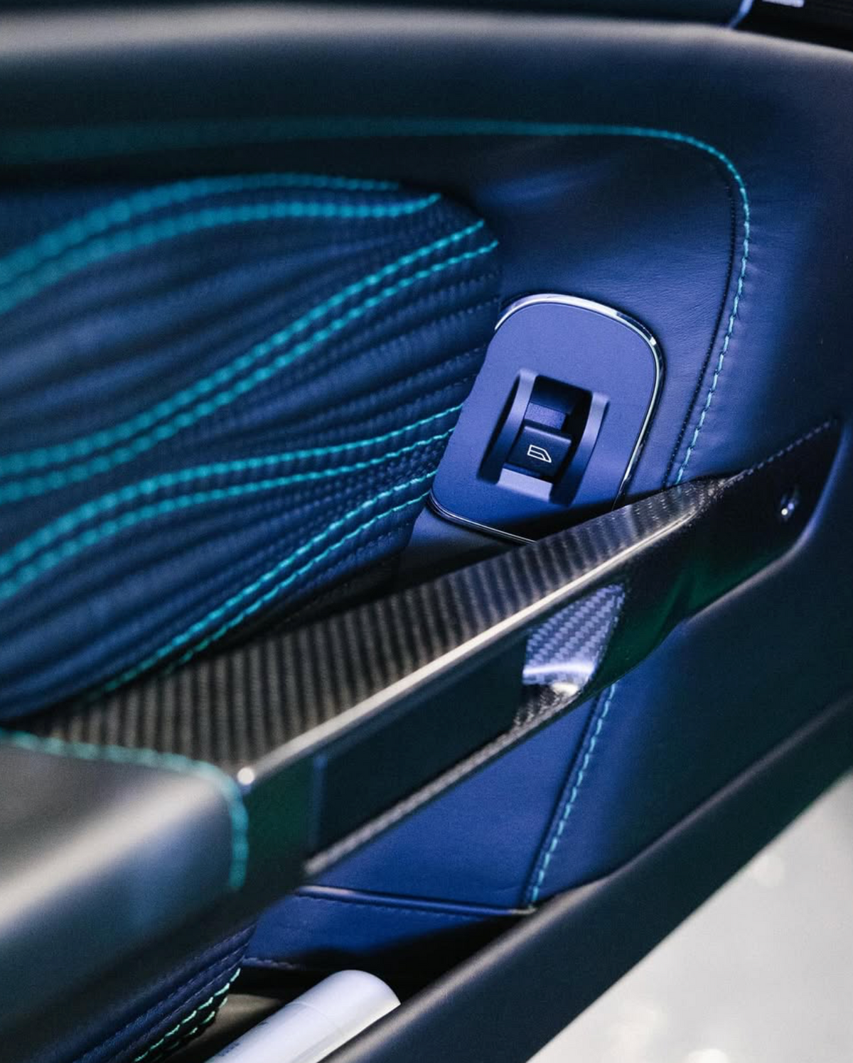2013 Aston Martin V12 ZAGATO