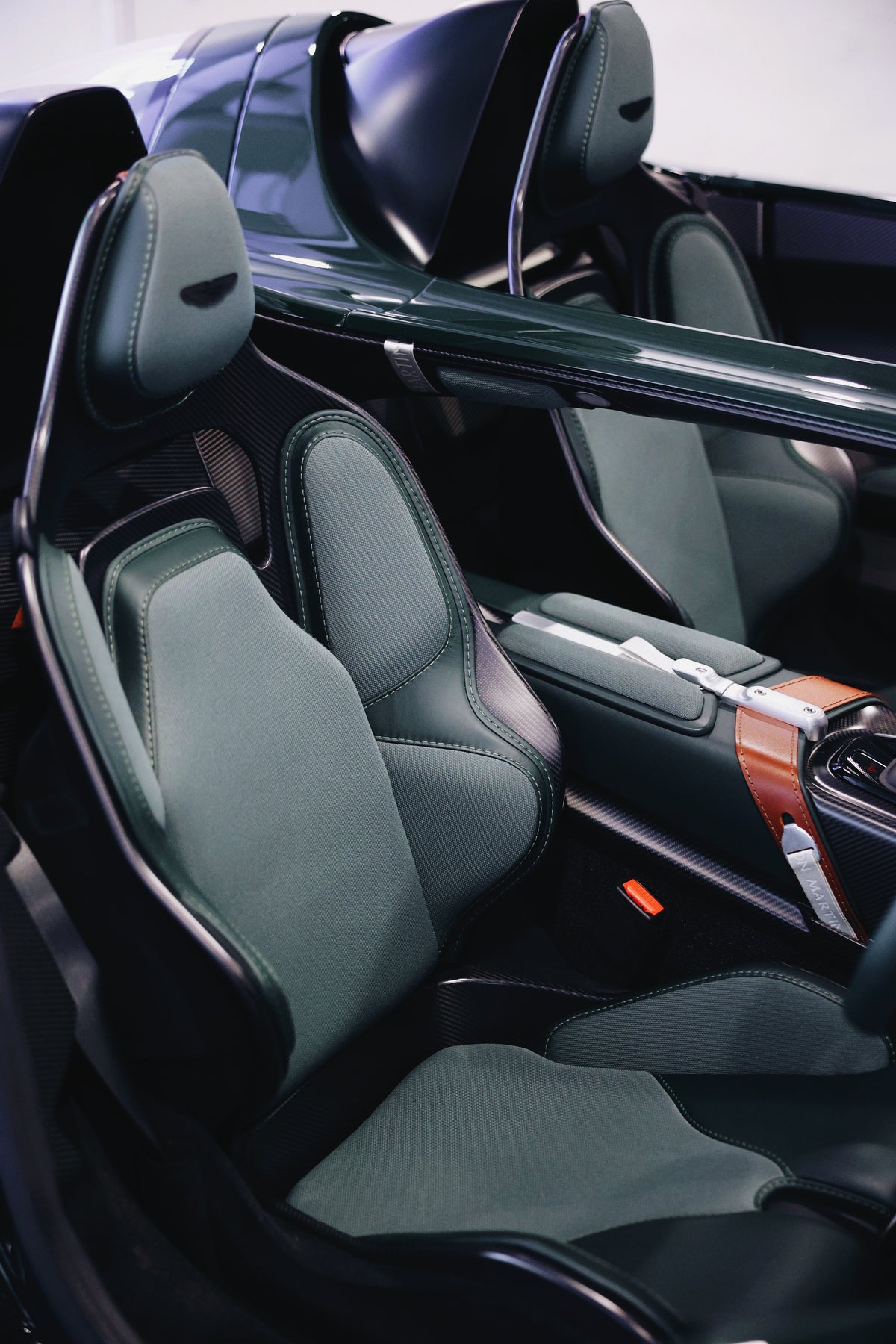 2021 Aston Martin V12 Speedster