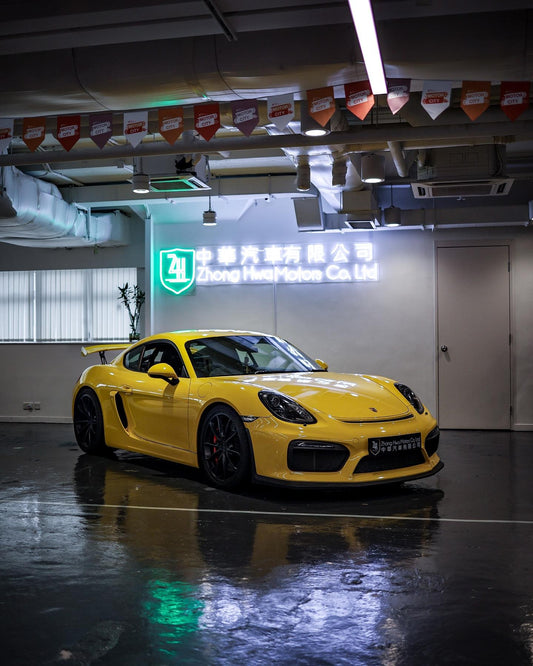 2016 Porsche Cayman GT4